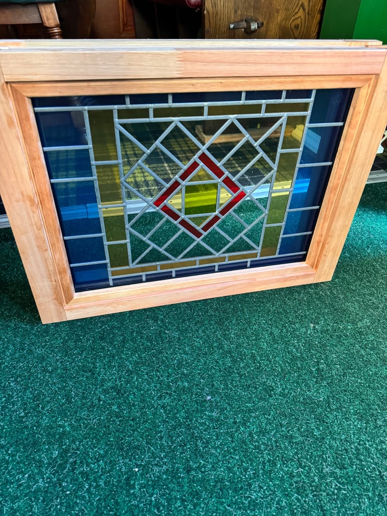 Hardwood stained glass windows 