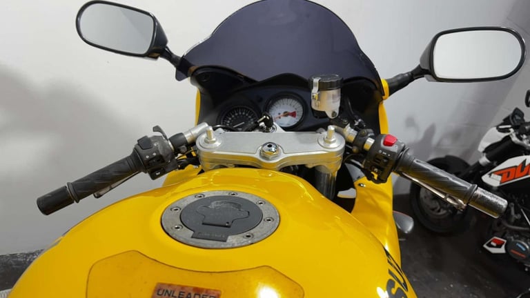 Suzuki SV650 SV650 2002 15K GOOD RUNNING CLASSIC A2 V TWIN CARBED BIKE