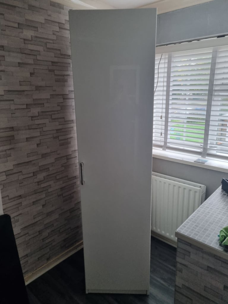 image for Single white gloss wardrobe 
