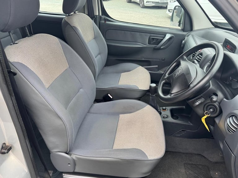 2004 Citroen Berlingo 1.6 Forte Multispace 5dr MPV Petrol Manual