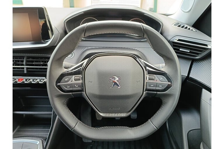 2022 Peugeot 2008 BlueHDi Active Premium SUV Diesel Manual
