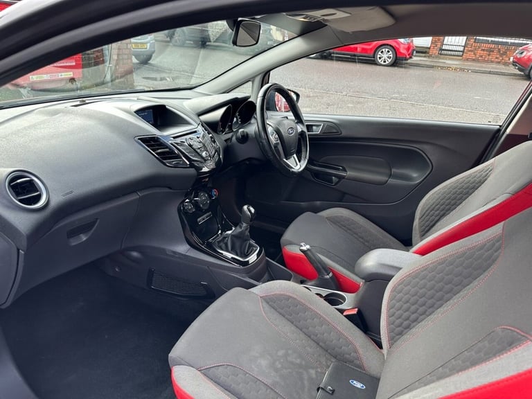 2015 Ford Fiesta 1.0T EcoBoost Zetec S Hatchback 3dr Petrol Manual Euro 6 (s/s) (125 ps) Hatchbac...