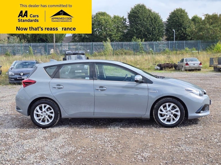 2018 Toyota Auris 1.8 VVT-h Icon CVT Euro 6 (s/s) 5dr Hatchback Hybrid Automatic