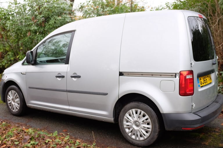 Volkswagen, CADDY, Panel Van, 2015, Manual, 1598 (cc)
