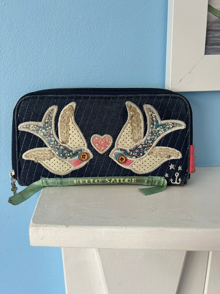 Vintage purse 