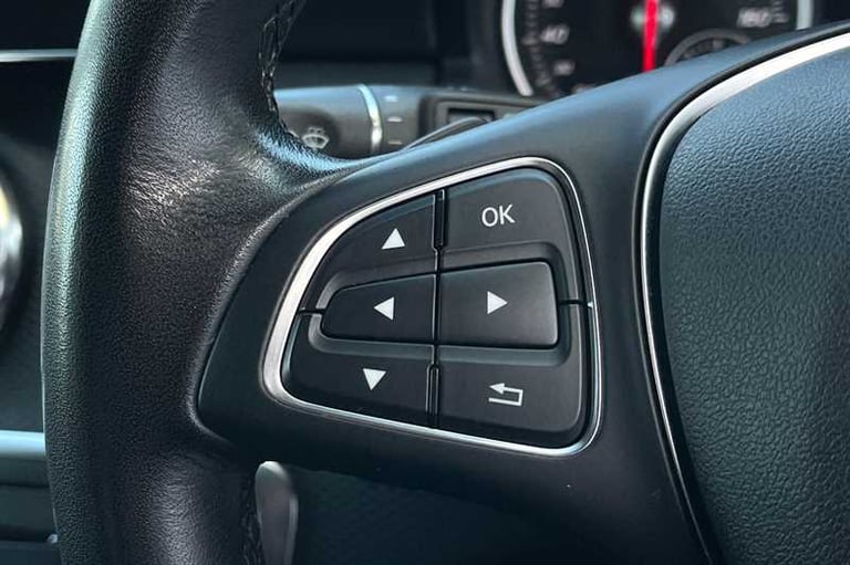 2018 Mercedes-Benz A-Class 1.6 A160 SE (Executive) Hatchback 5dr Petrol 7G-DCT Euro 6 (s/s) (102 ...