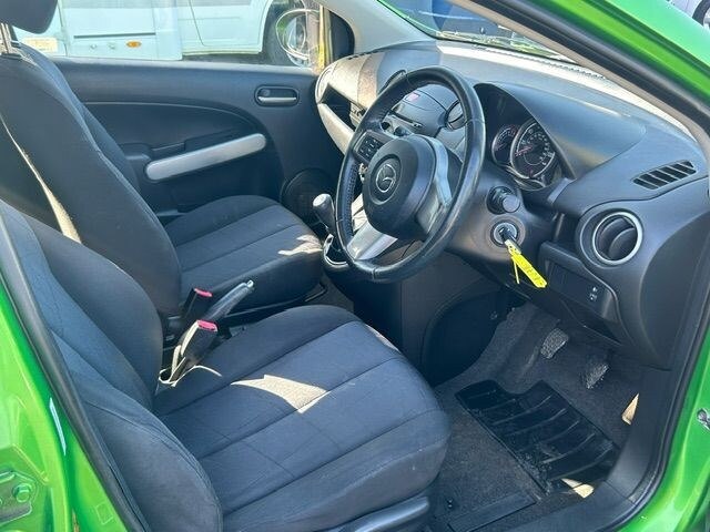 2011 Mazda Mazda2 2 Tamura Hatchback Petrol Manual