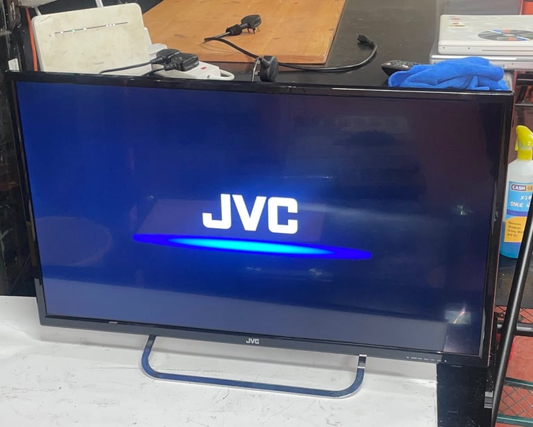 image for JVC 32" HD ready LED backlit LCD TV MODEL: LT-32C460 with stand 