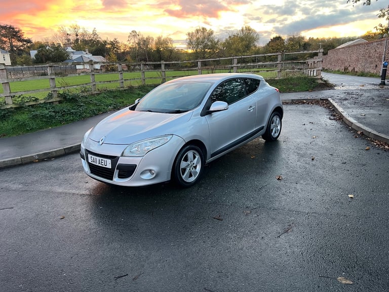 image for Renault, MEGANE, Coupe, 2011, Manual, 1598 (cc), 3 doors