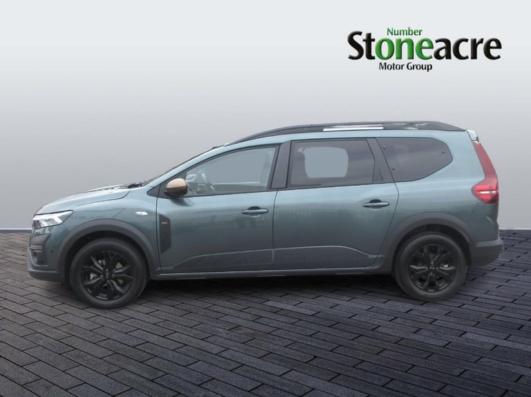 2025 Dacia Jogger Extreme HYBRID 140 MY24 MPV Petrol/Electric Hybrid Automatic