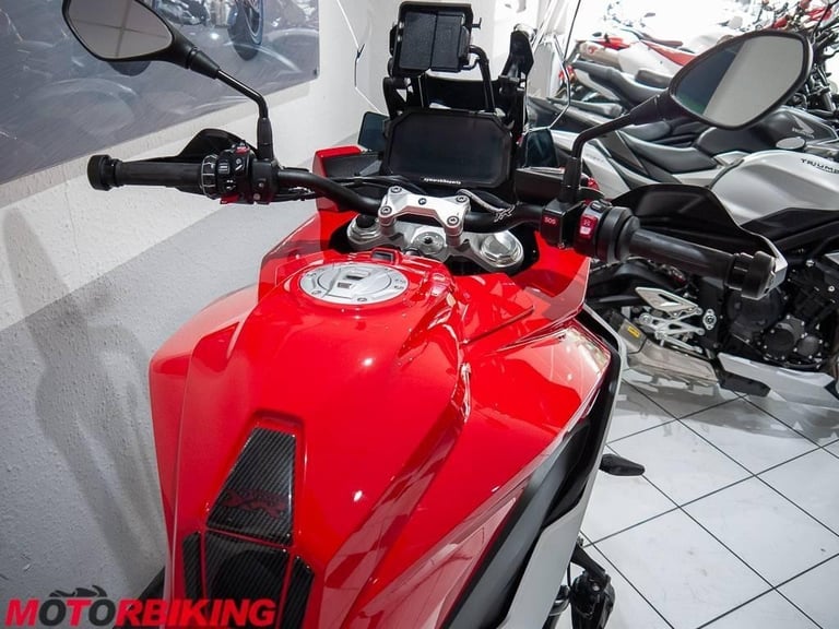 2020 (70) BMW S1000XR TE - Stunning, one owner example!!