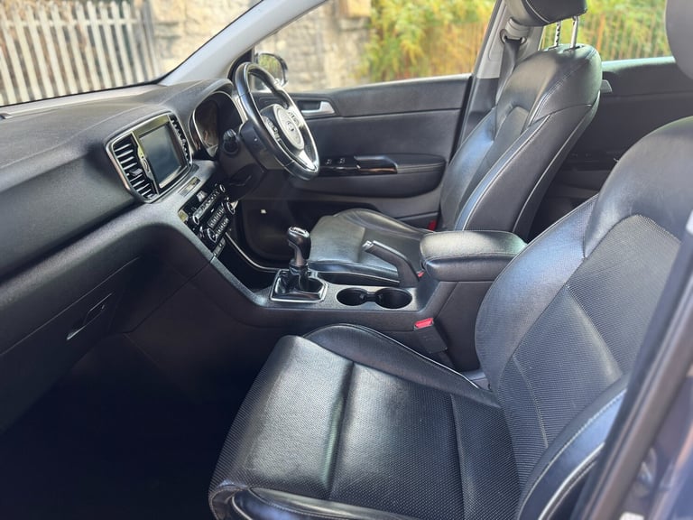 2016 Kia Sportage 1.7 CRDi ISG 3 5dr ESTATE Diesel Manual