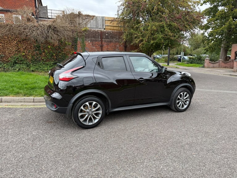 2017 Nissan Juke 1.2 DIG-T Tekna SUV 5dr Petrol Manual Euro 6 (s/s) (115 ps)