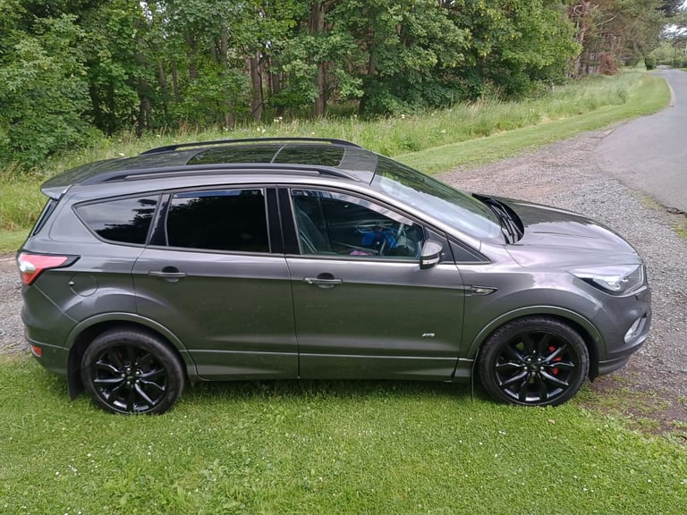 Ford, KUGA, Hatchback, 2019, Manual, 1997 (cc), 5 doors