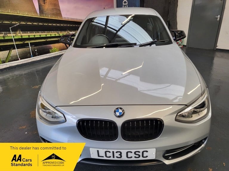 BMW 1 SERIES 118i SPORT