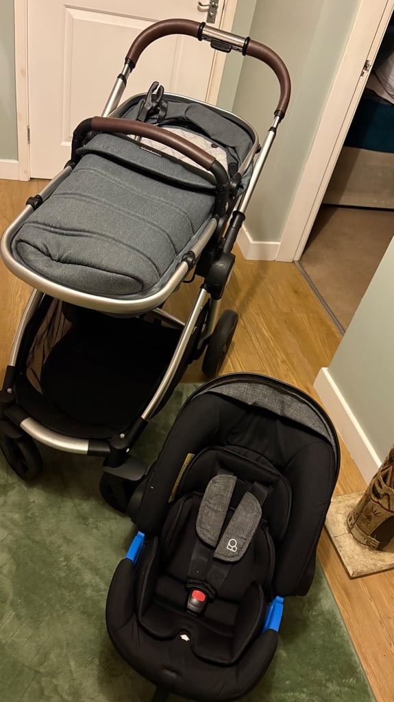 image for Beautiful clean pram