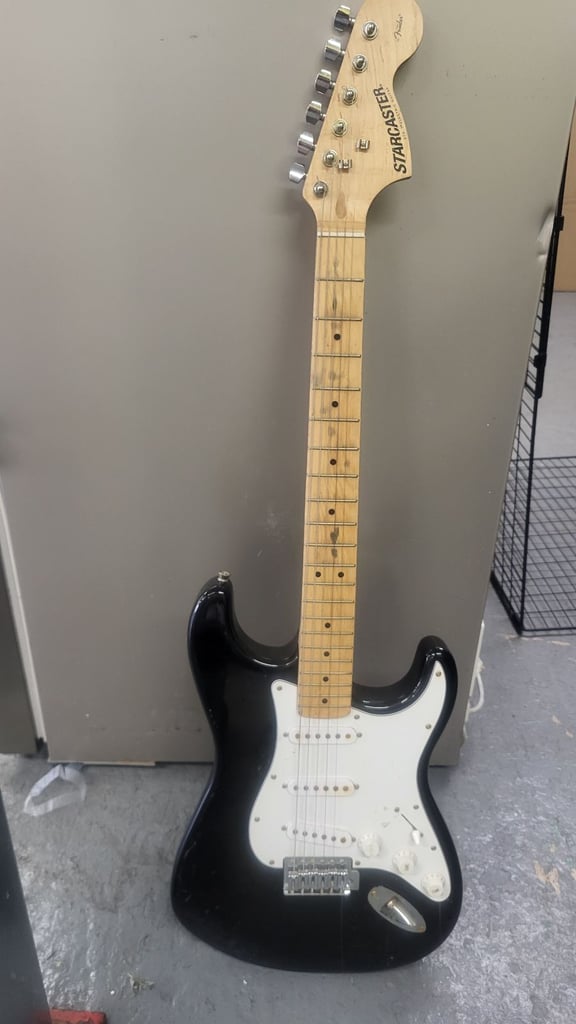 Starcaster by Fender Project Guitar 