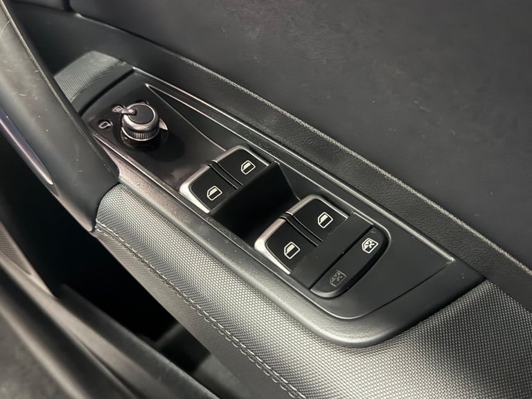 2016 Audi A1 1.6 TDI S line Sportback Euro 6 (s/s) 5dr HATCHBACK Diesel Manual