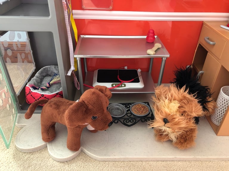 Our Generation vet clinic playset