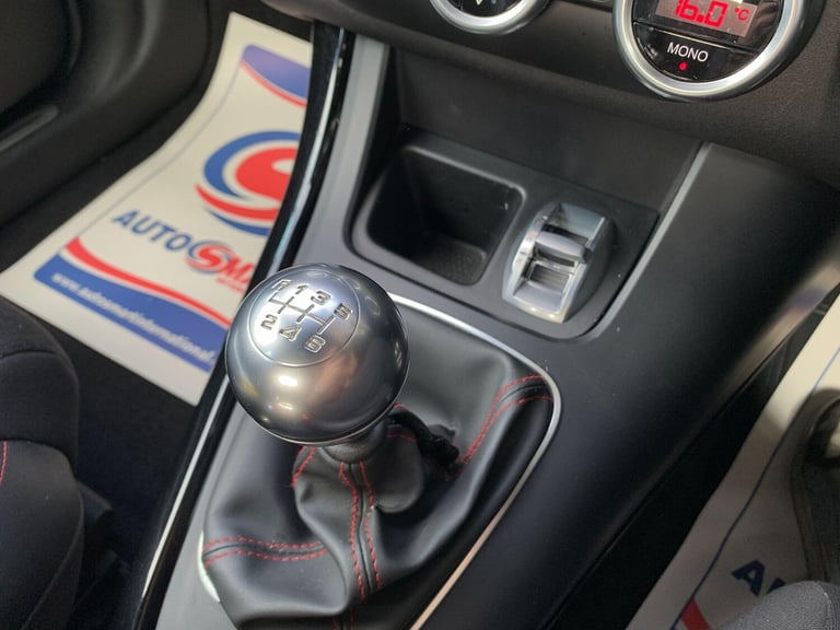 2010 Alfa Romeo Giulietta 1.4 TB MultiAir Veloce Euro 5 (s/s) 5dr HATCHBACK Petrol Manual