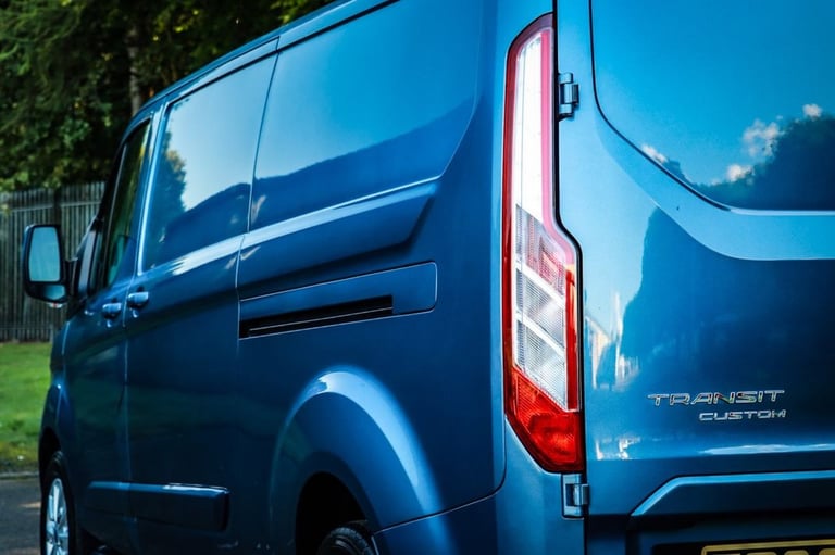 2018 68 FORD TRANSIT CUSTOM 2.0 300 ECOBLUE LIMITED PANEL VAN 5DR DIESEL MANUAL 