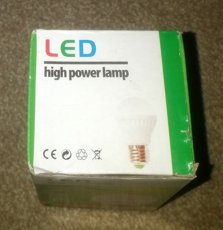 4 X 7W LED Light Bulbs B22 Bayonet Fitting Non Dimmable 6.5cm Diameter x 10cm