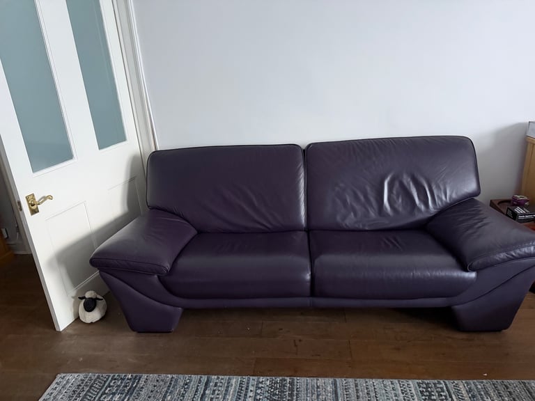 Italian Leather Sofas