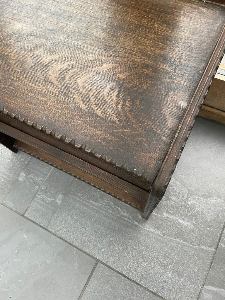 Oak television cabinet 