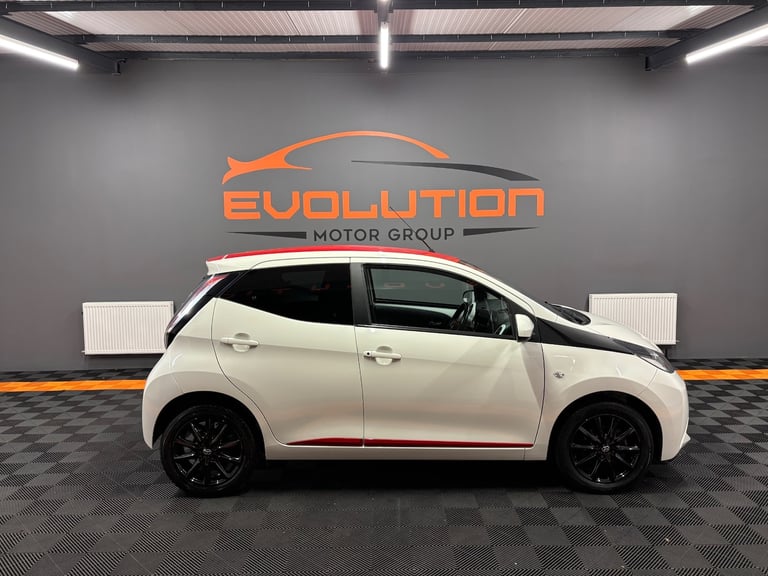 2017 Toyota AYGO 1.0 VVT-i X-Press 5dr x-shift HATCHBACK Petrol Manual