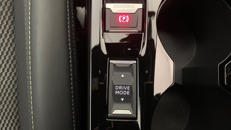 2023 Peugeot 2008 1.2 PureTech 130 GT 5dr EAT8 HATCHBACK PETROL Automatic