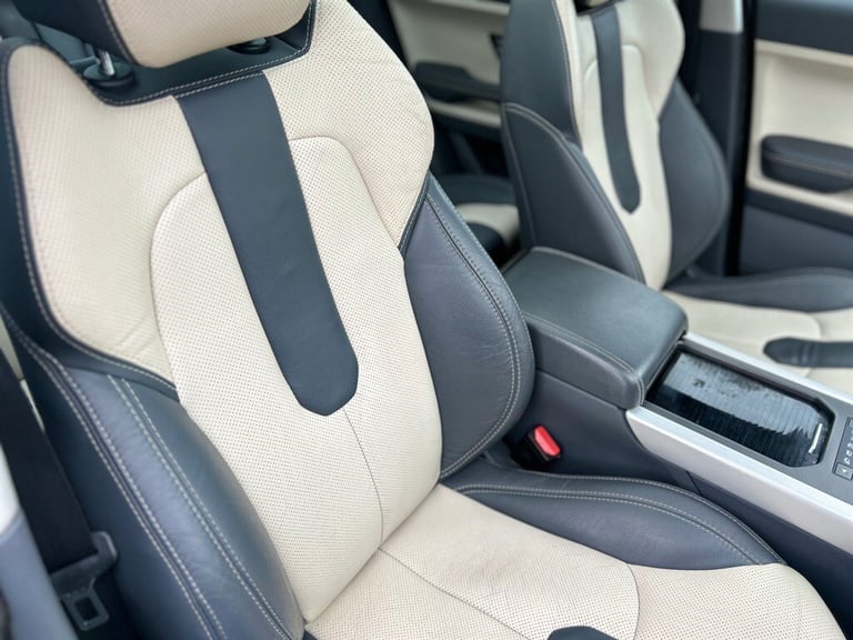 2013 Land Rover Range Rover Evoque SD4 DYNAMIC LUX Estate Diesel Automatic