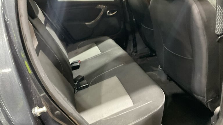 Dacia Duster 1.2 TCe Laureate SUV 5dr Petrol Manual Euro 6 (s/s) (125 ps)