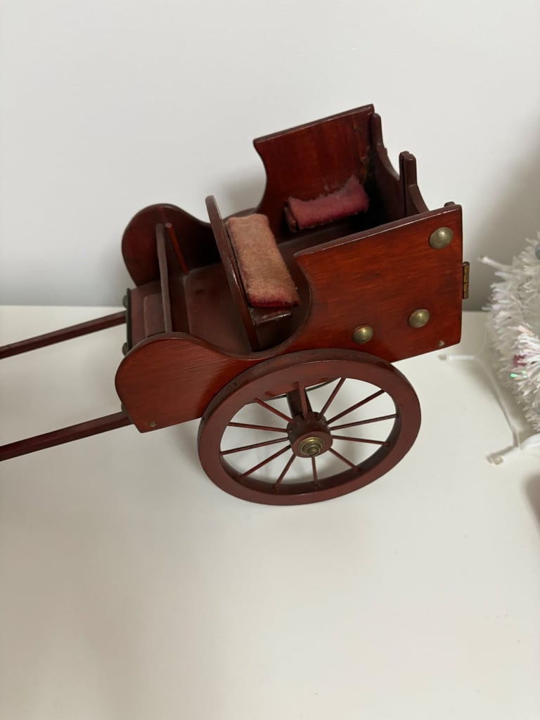 Horse with cart