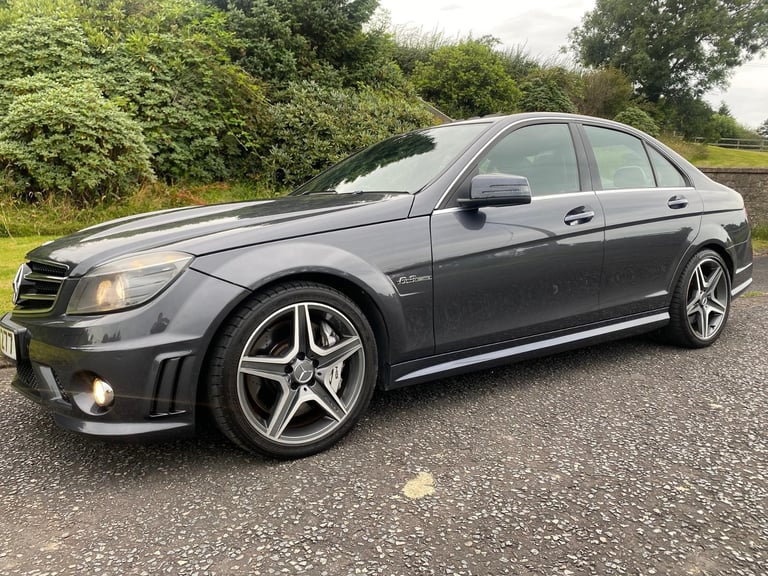 2010 Mercedes-Benz C63 AMG AUTO
