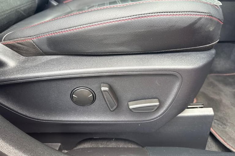 2022 Ford Kuga 2.5 PHEV ST-Line 5dr CVT HATCHBACK PETROL/ELECTRIC Automatic