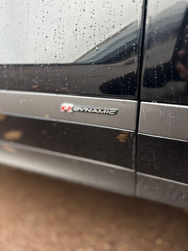 2020 Land Rover Range Rover Evoque 2.0 D150 MHEV R-Dynamic Auto 4WD Euro 6 (s/s) 5dr ESTATE Diese...