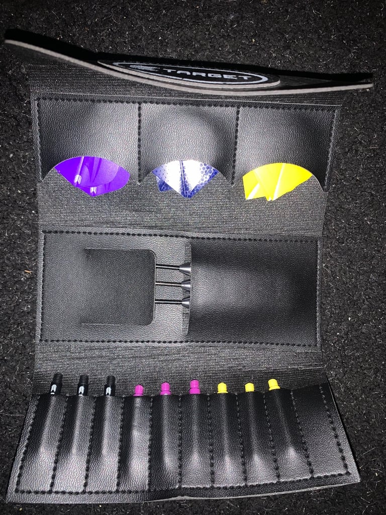 Dart Board and darts bundle 