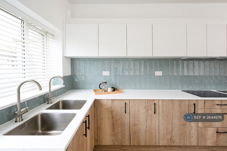 1 bedroom in Gloucester Road, Horfield, Bristol, BS7 (#2644976)