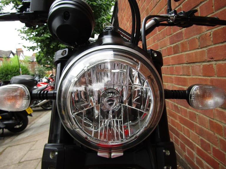 DUCATI SCRAMBLER 800  FULL SERVICE , ONE PREVIOUS OWNER ,VERY LOW MILES