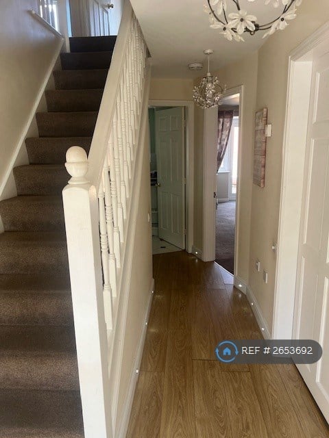 6 bedroom house in Oak Apple Crescent, Ilkeston, DE7 (6 bed) (#2653692)