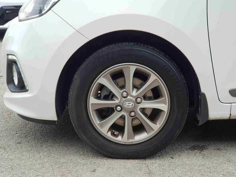 2014 Hyundai i10 1.2 Premium 5dr HATCHBACK PETROL Manual
