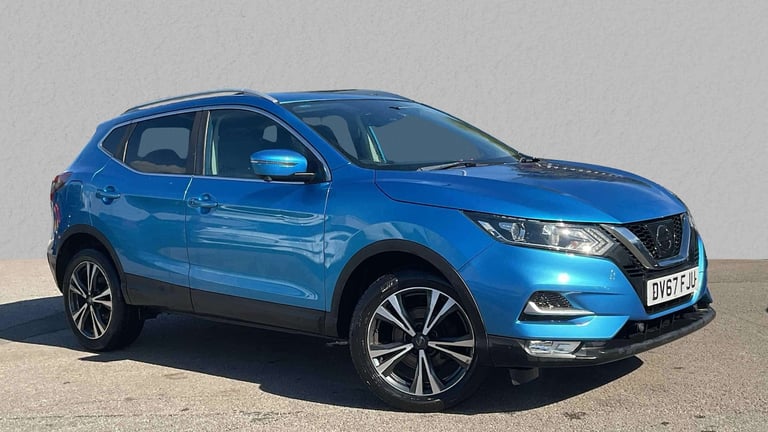 image for 2017 Nissan Qashqai 1.2 DiG-T N-Connecta 5dr Hatchback Petrol Manual