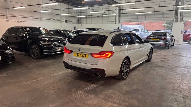 2017 BMW 5 Series 520d M Sport 5dr Auto ESTATE DIESEL Automatic