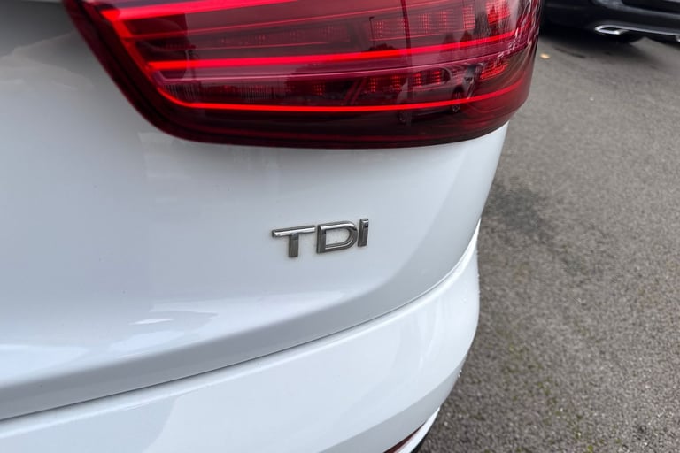 2018 Audi Q3 2.0 TDI Black Edition 5dr ESTATE DIESEL Manual