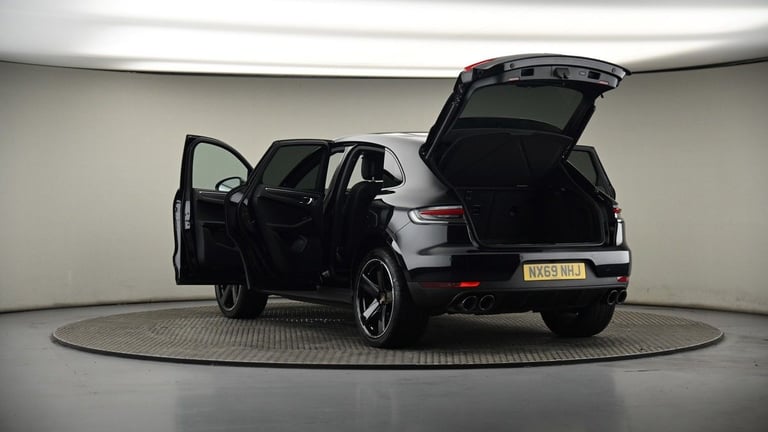 2019 Porsche Macan 2.0T SUV 5dr Petrol PDK 4WD Euro 6 (s/s) (245 ps) SUV Petrol Automatic