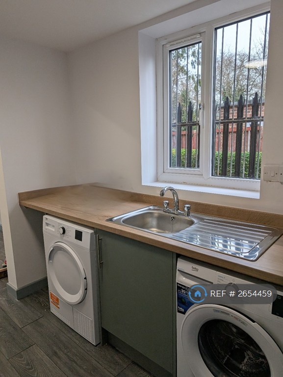 1 bedroom in Monkton Road, York, YO31 (#2654459)