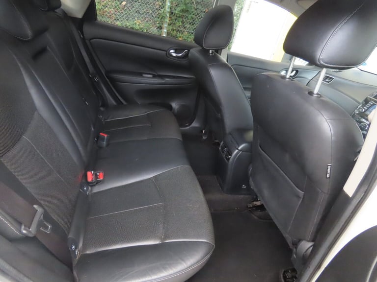 2014 Nissan Pulsar 1.5 dCi Tekna 5dr HATCHBACK DIESEL Manual