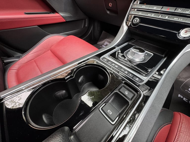 2015 Jaguar XE 2.0 [240] R-Sport 4dr Auto SALOON PETROL Automatic