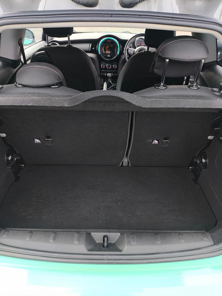 Mini One 2017, Manual, 1198 (cc), 3 doors