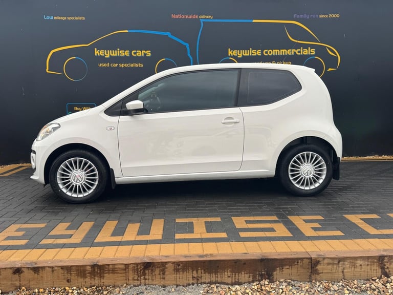  Volkswagen up! 1.0 High up! Euro 5 3dr Petrol Manual